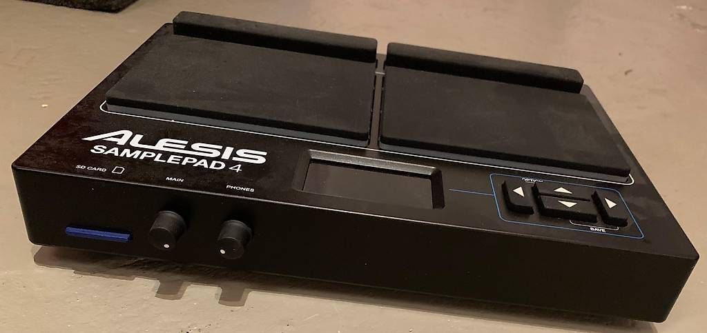 Alesis Strumenti musicali: Alesis Sample Pad 4 – Usato da Wettingen venduto da Molmart 3