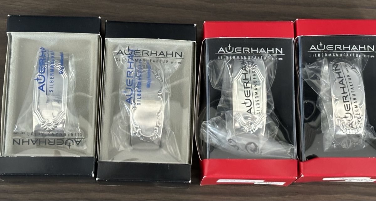 Altro in Decorazioni & Accessori: 4 neue Serviettenringe Auerhahn versilbert – Nuovo e nell'imballaggio originale da Worb venduto da dankun60