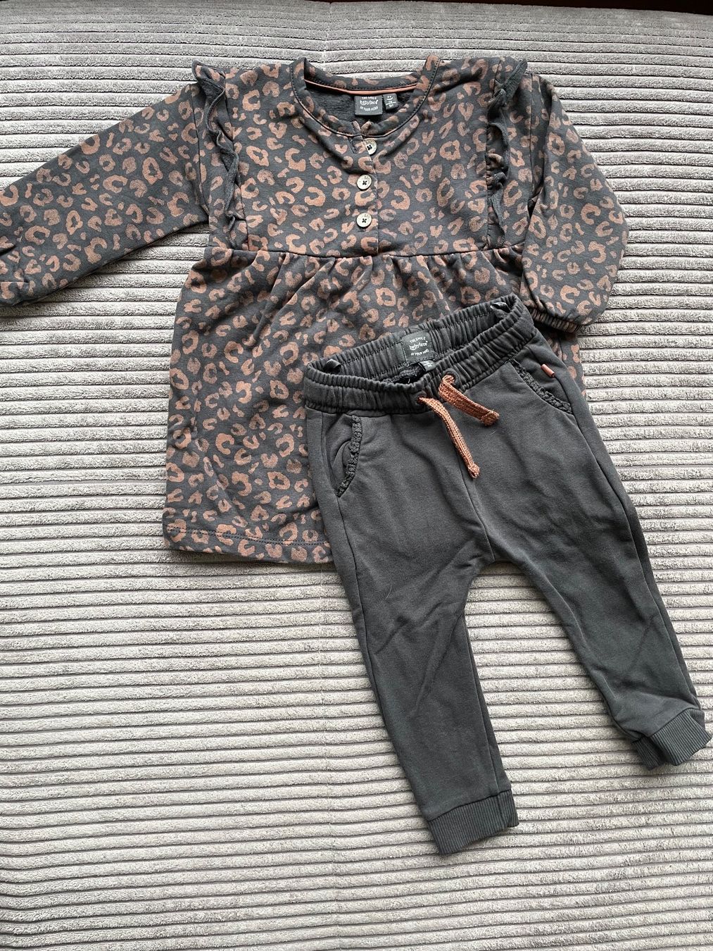 Lotti & Set di vestiti: Kleiderset Grösse 74 – Usato da Watt venduto da SilviaS0209