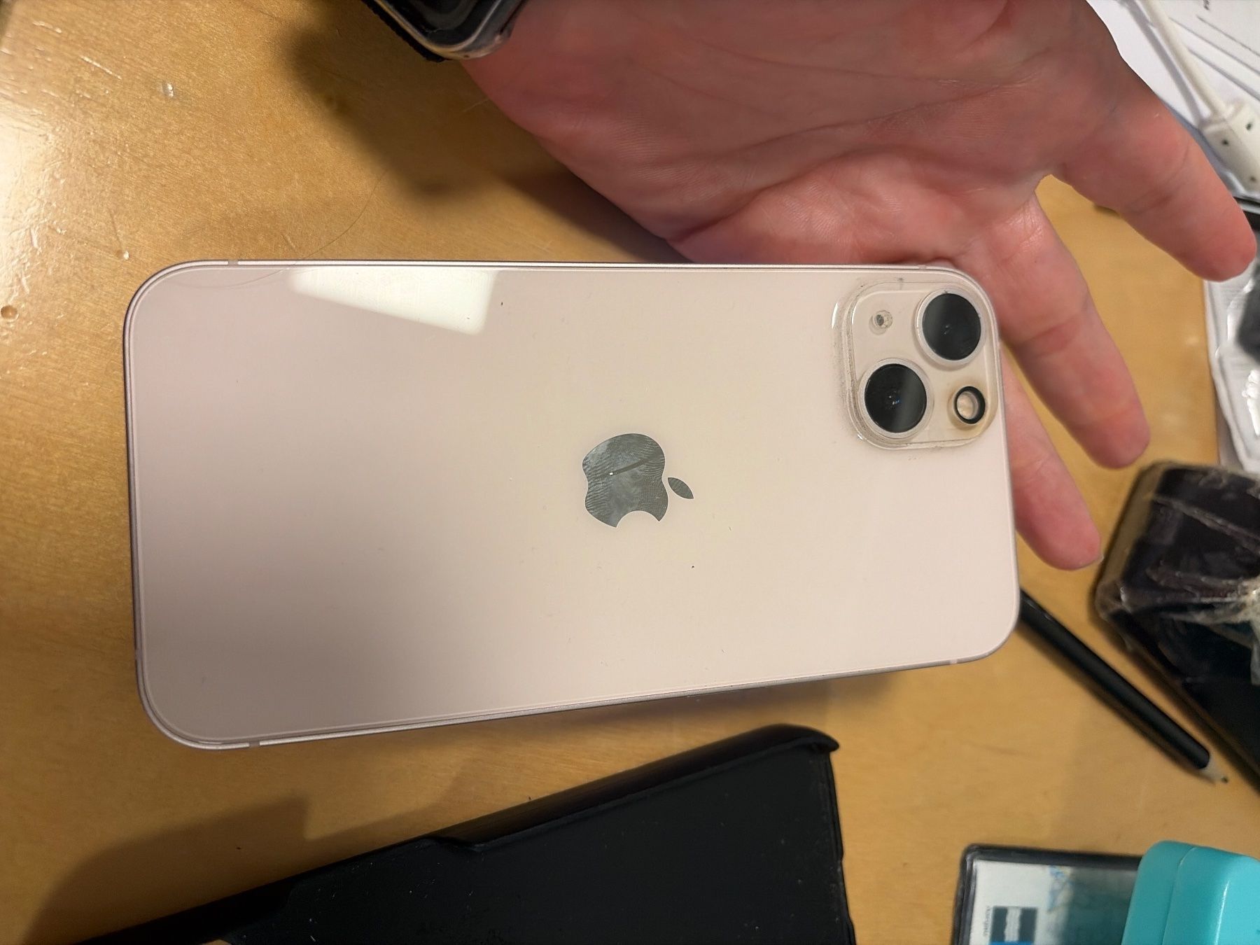 Apple Telefoni cellulari / Smartphones: iPhone 13 128 mit Hülle – Usato da Therwil venduto da sandraporfirio 2