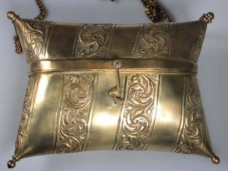 Vintage Indian Metal Pillow Clutch Messing Tasche