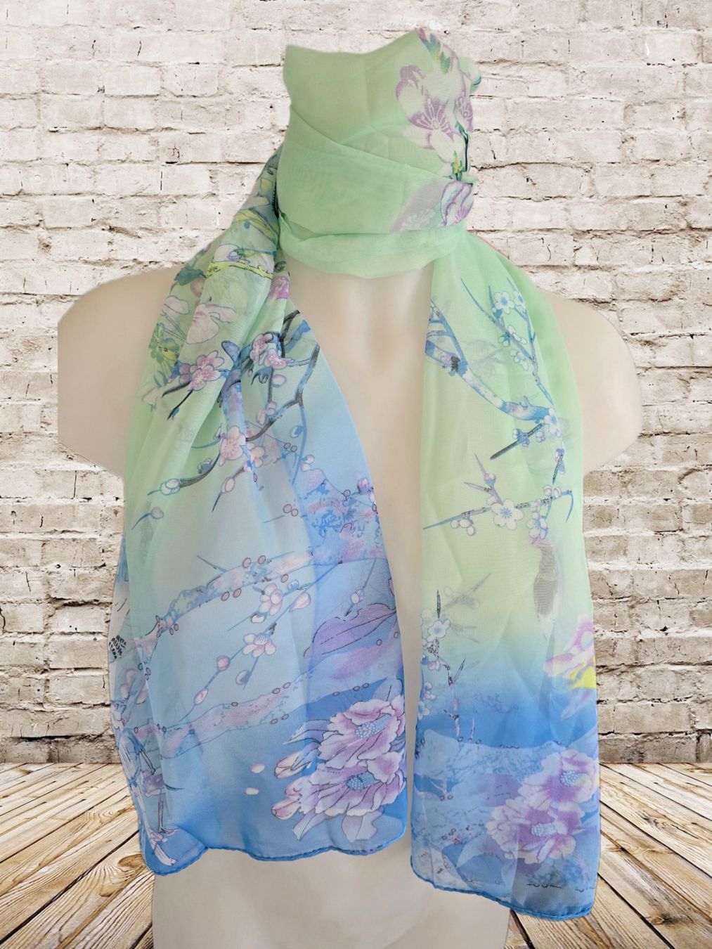 Foulards, Tücher & Schals: Schönes neues Halstuch – Neu und originalverpackt aus Aarburg von Glitzerschein 4