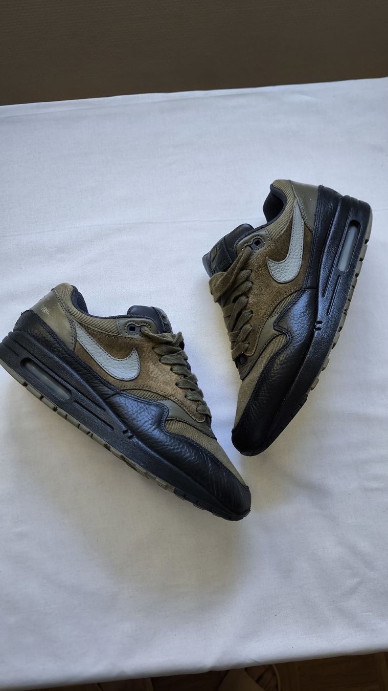 Nike Scarpe da uomo: Nike - Air Max 1 - Dark stucco OG - EU 42.5 – Usato da St-Prex venduto da Deetouch 1