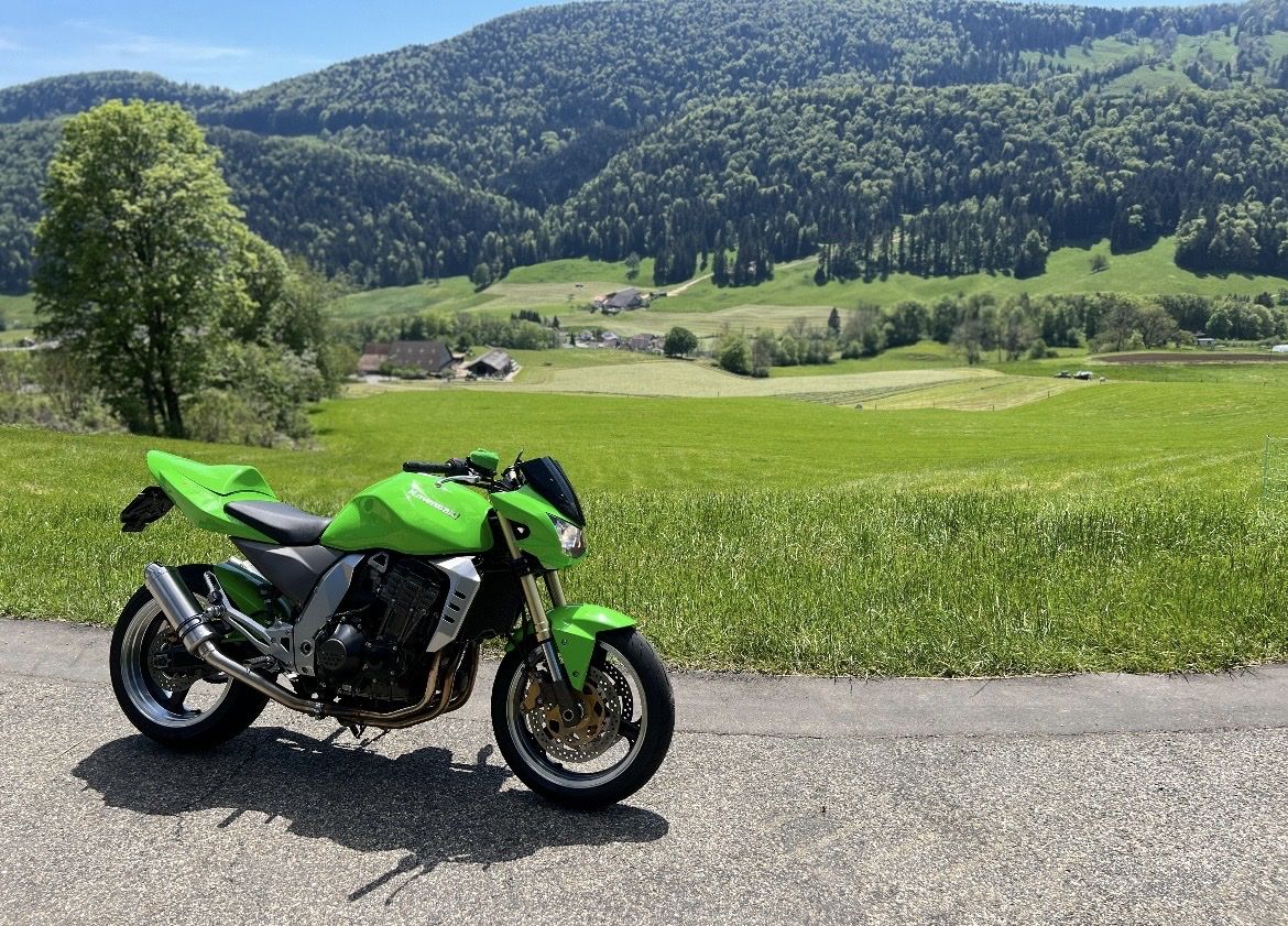 Kawasaki Strada: Kawasaki Z1000 – Usato da Trimbach venduto da sin_d6lm 4