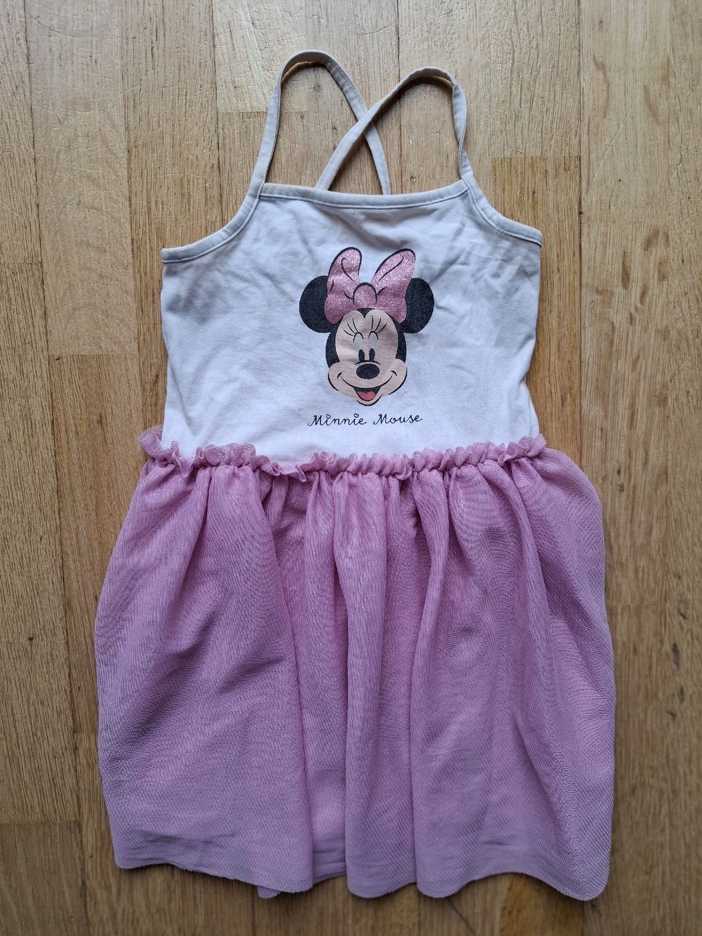 Robes et jupes: Minnie Mouse Kleid, Grösse 104 – D'occasion à Biel/Bienne par AvasTheGreatest