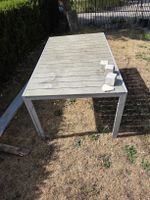 Gartentisch und 6 Stühle