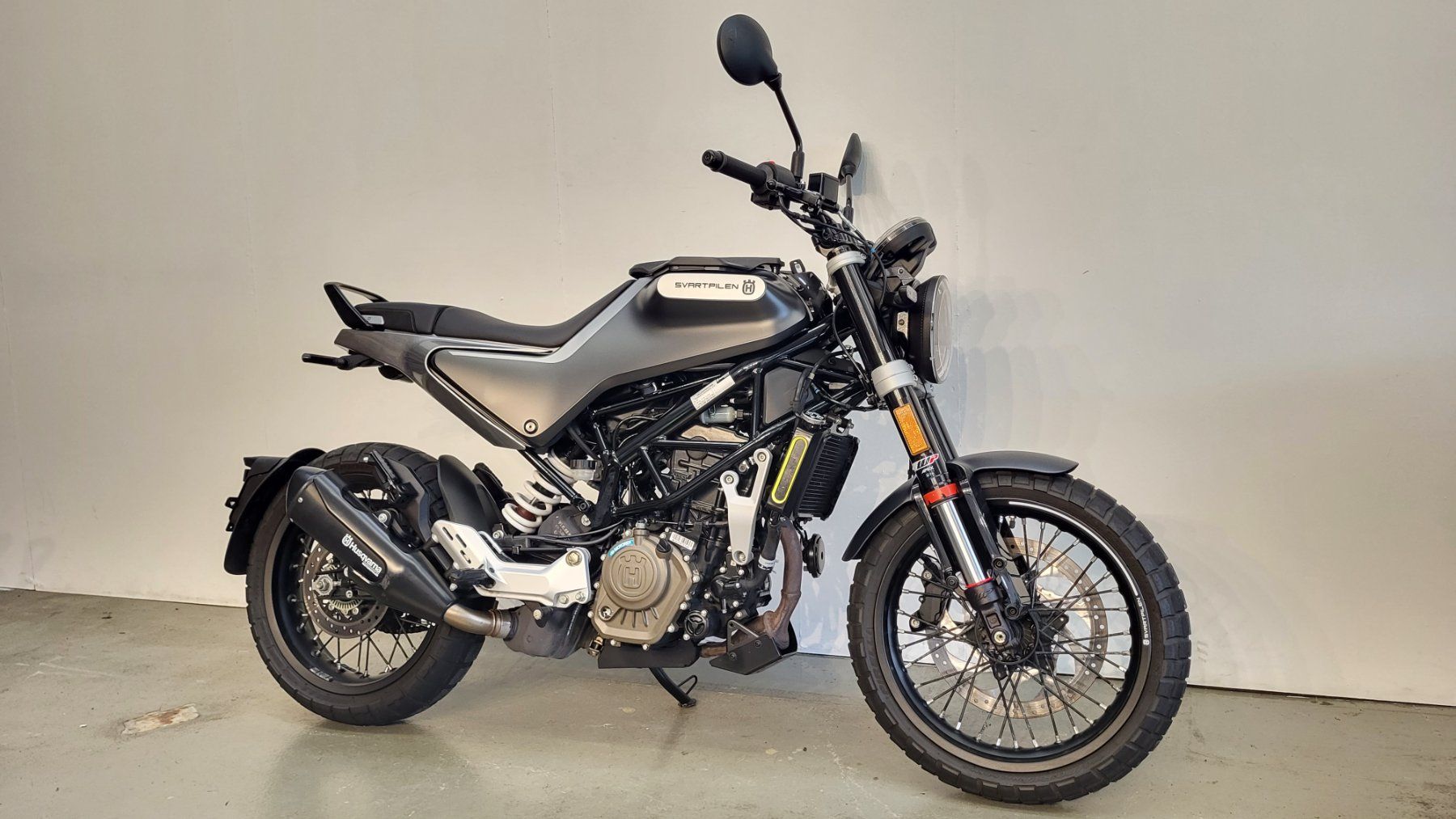 Husqvarna Strada: Husqvarna Svartpilen 125 – Usato da Tägerschen venduto da Moto-Welt 2