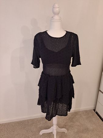 H&M Sommerkleid, dunkelgrau, mit Volants, NEU