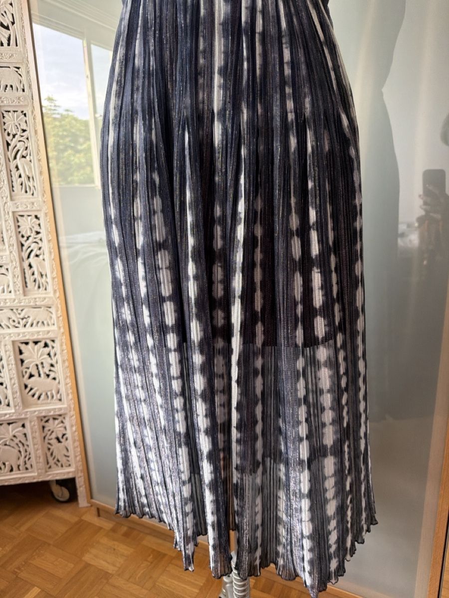 Kookai Kleider: Robe Kookai taille 38 – Gebraucht aus lausanne von annec777 2