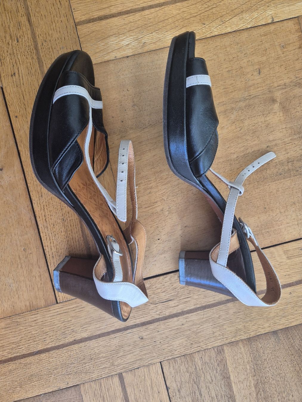 Damenschuhe: Sandale Chie Mihara Grösse 41 – Gebraucht aus Luzern von Bettina812 2