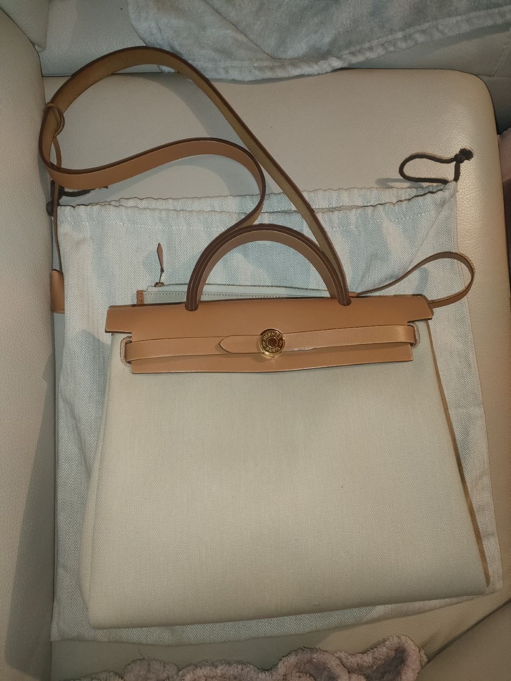 Hermès Taschen: Hermès Herbag Zip 31 Canvas Beige toffee – Neu (gemäss Beschreibung) aus Wil SG von Peachy