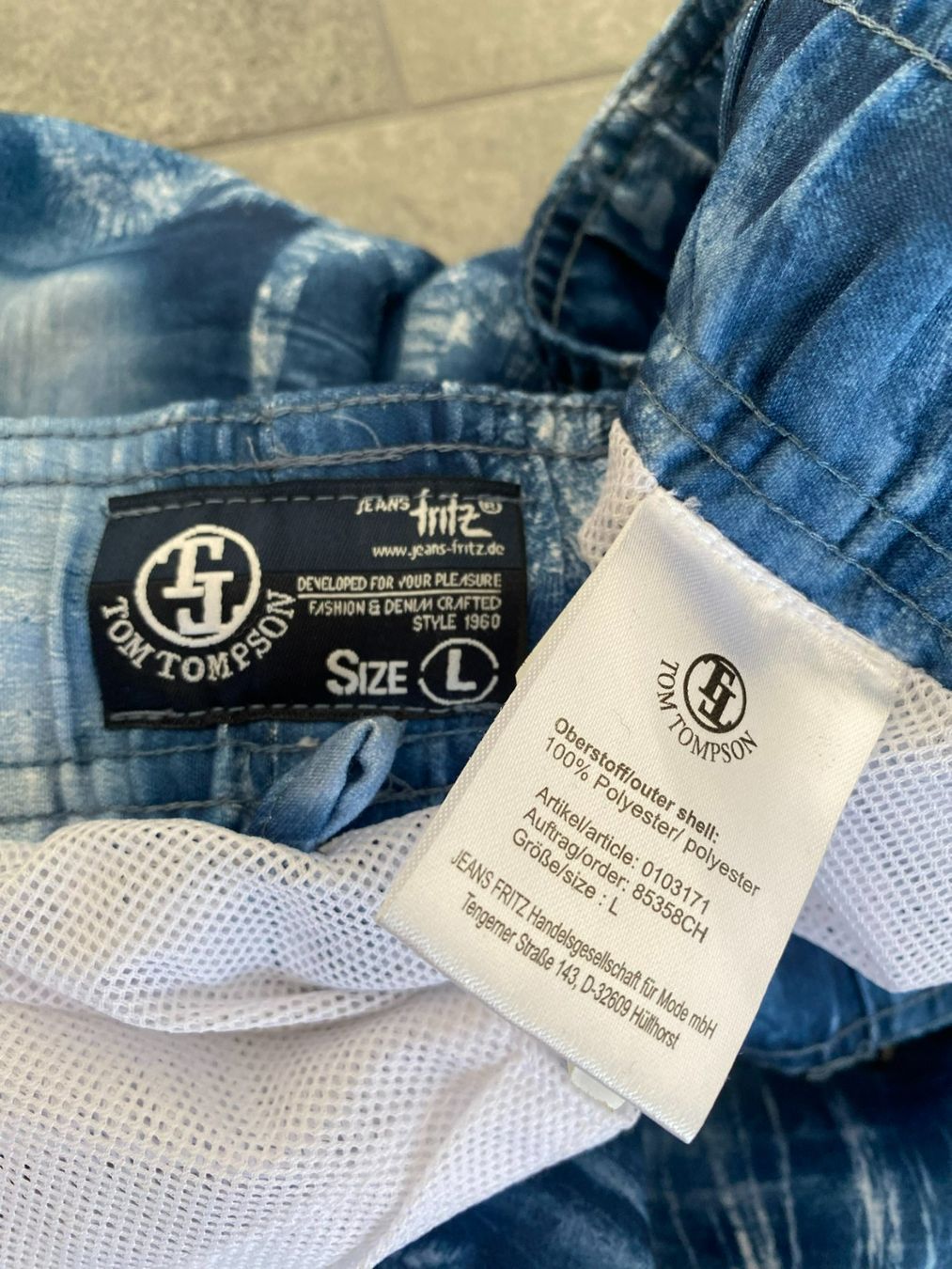 Pantaloni: Neue Badeshorts Gr.L,blau gemustert – Nuovo (secondo la descrizione) da Sarmenstorf venduto da Nathi013 2