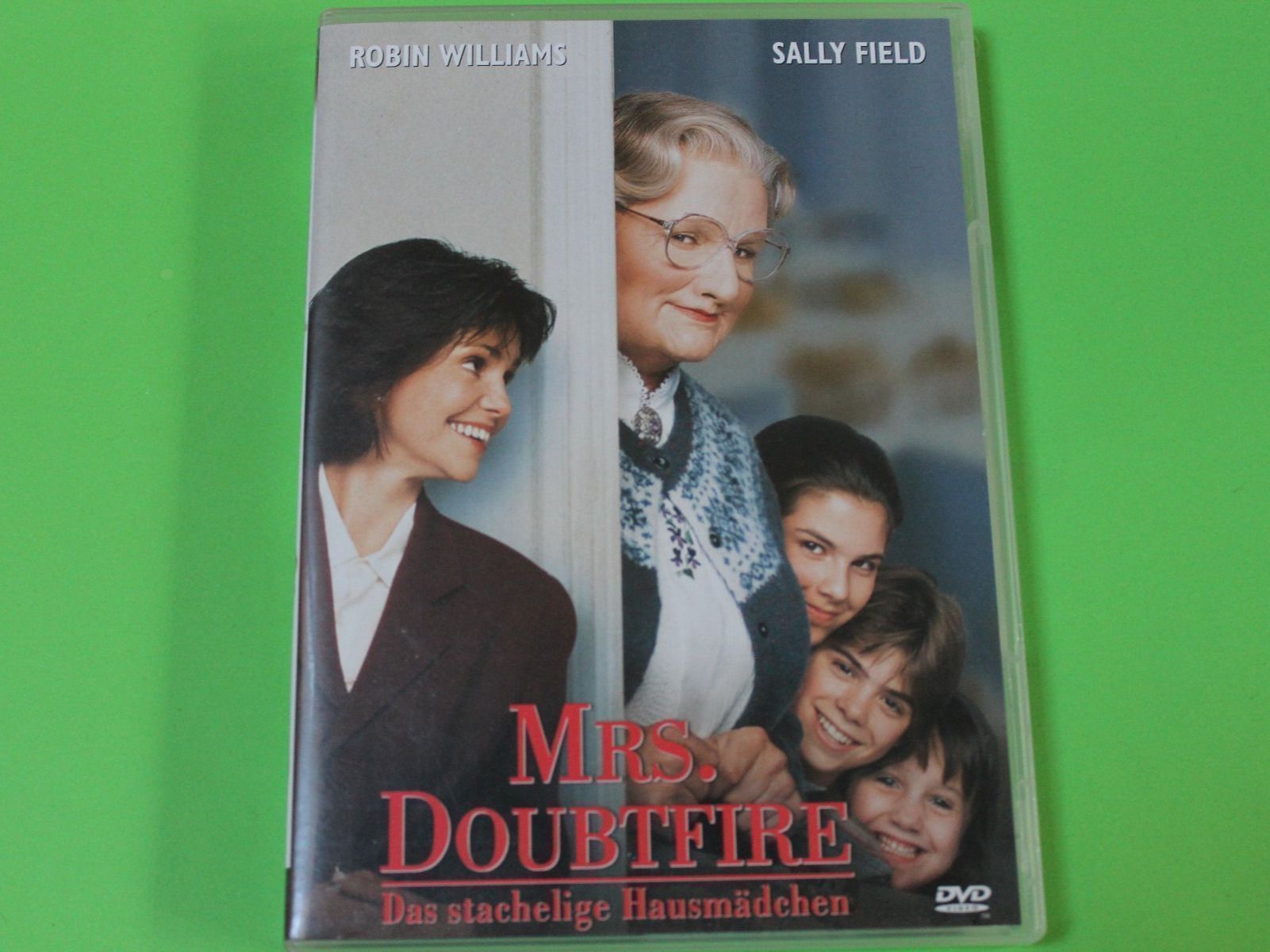 Tutti i DVDs: MRS. DOUBTFIRE KULT-DVD mit Robin Williams – Usato da Tübach venduto da JamesStone 1
