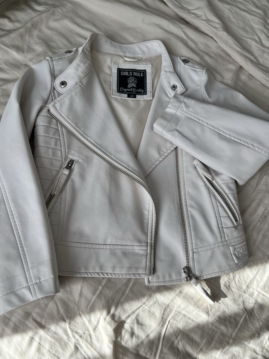 Giacche & Cappotti: Weisse Kunstlederjacke Gr. 128 – Usato da Meggen venduto da mar_7r7m