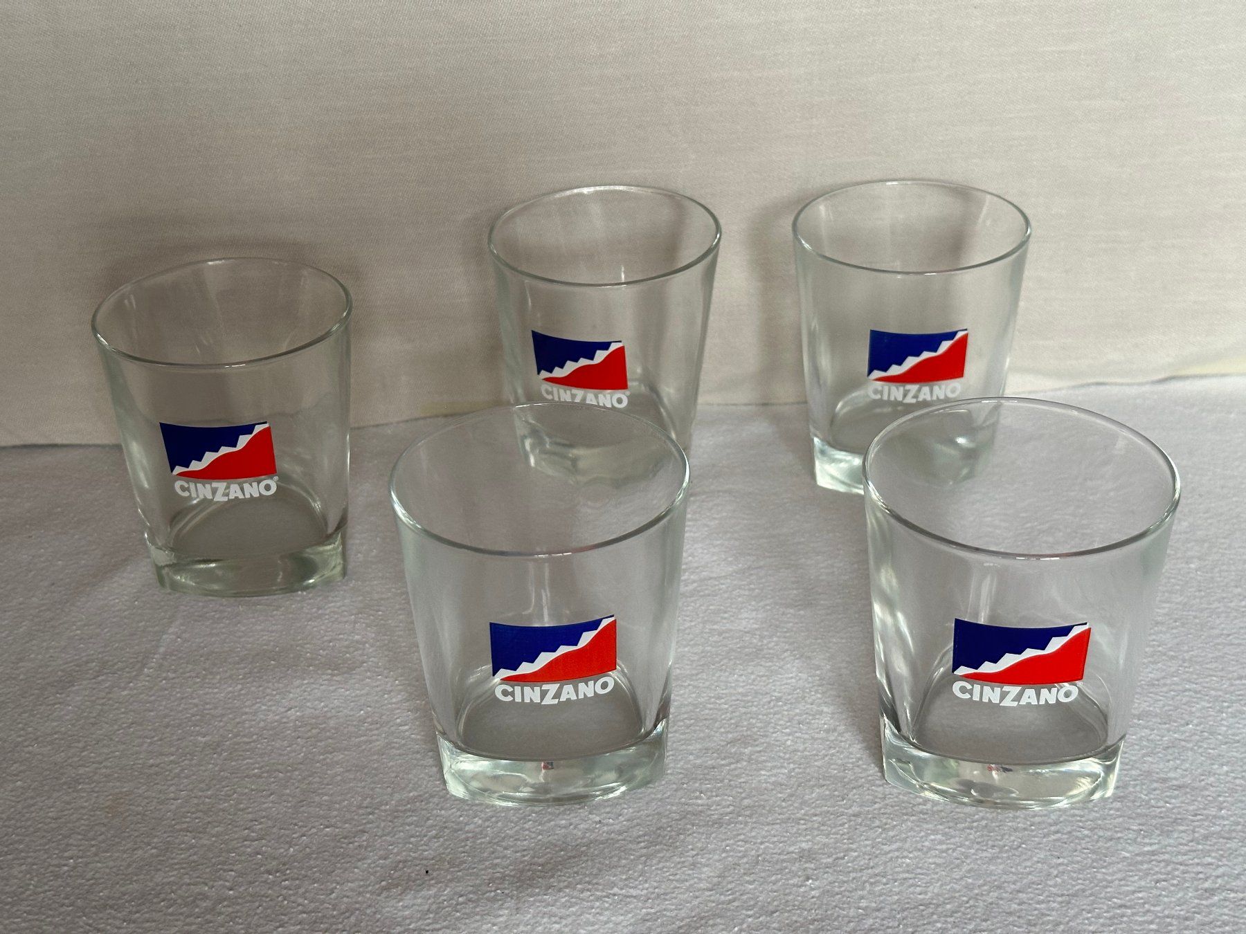 Gläser: 5 verres anciens CINZANO 4cl – Gebraucht aus Ste-Croix von mjmg