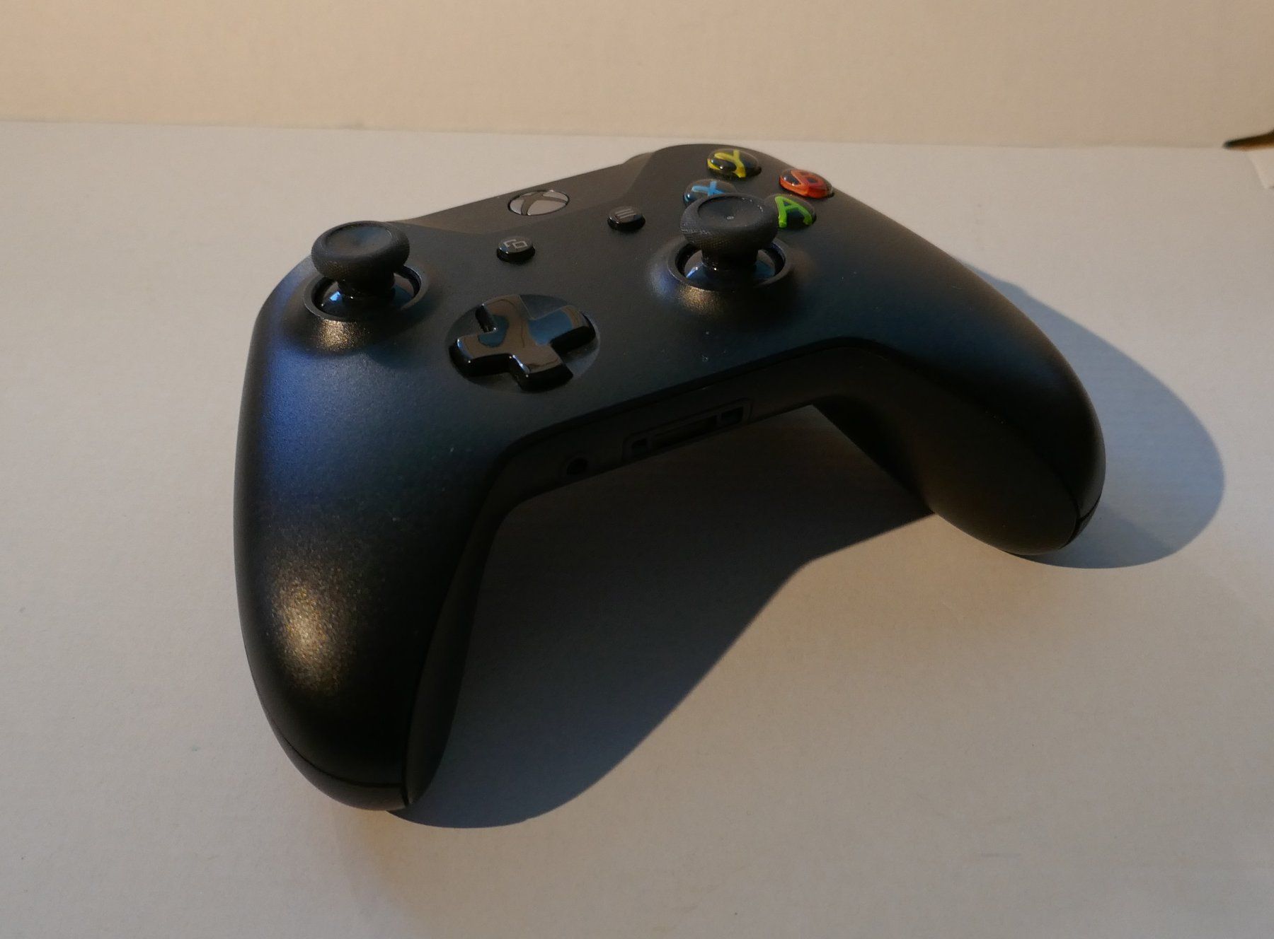 Microsoft Manettes: Xbox Wireless Controller - TOP – D'occasion à Ehrendingen par Wolfmanjack