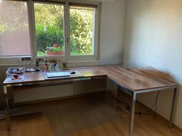 À DONNER : bureau 