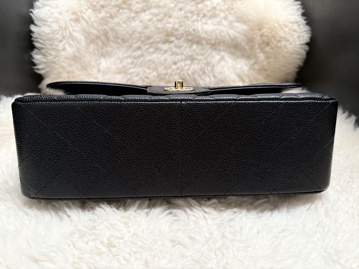 Chanel Borse da donna: Chanel large classic double flap, black caviar leather – Nuovo (secondo la descrizione) da Adliswil venduto da mun_k9pf 7