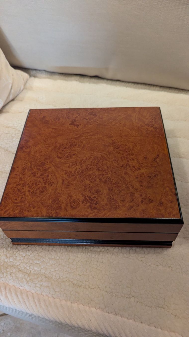 Humidor per sigari: Humidor – Nuovo (secondo la descrizione) da Hausen AG venduto da Schmidco