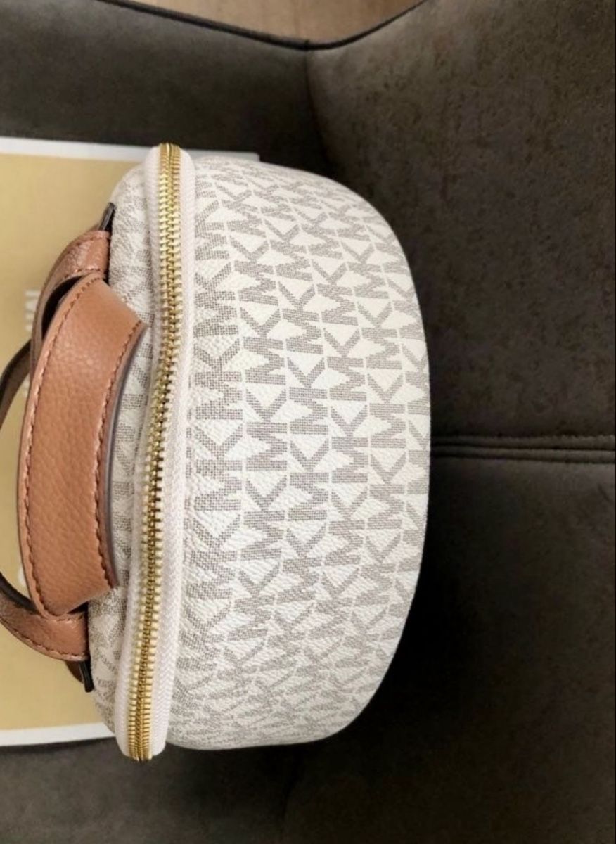 Michael Kors Zaini: Sac à dos Michael Kors 🎒 – Nuovo e nell'imballaggio originale da Delémont venduto da bou_26 5