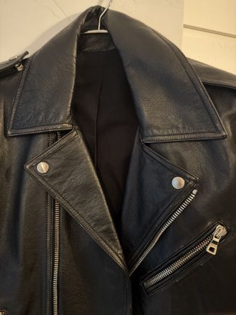 Giacca di pelle nera Balmain Paris, come nuova! Taglia M