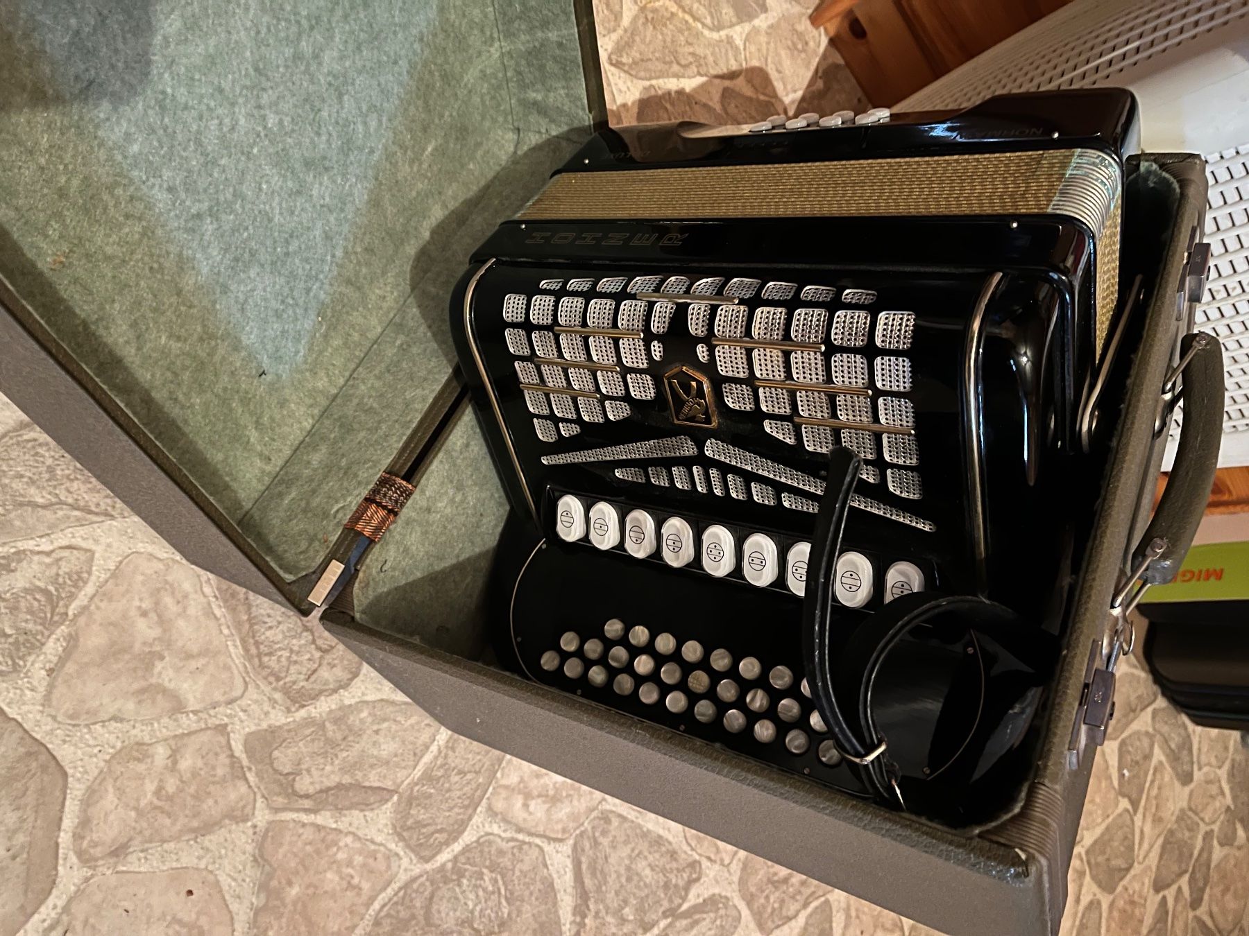 Strumenti musicali: Instrument de musique – Nuovo e nell'imballaggio originale da Troistorrents venduto da tro_7kjy 1
