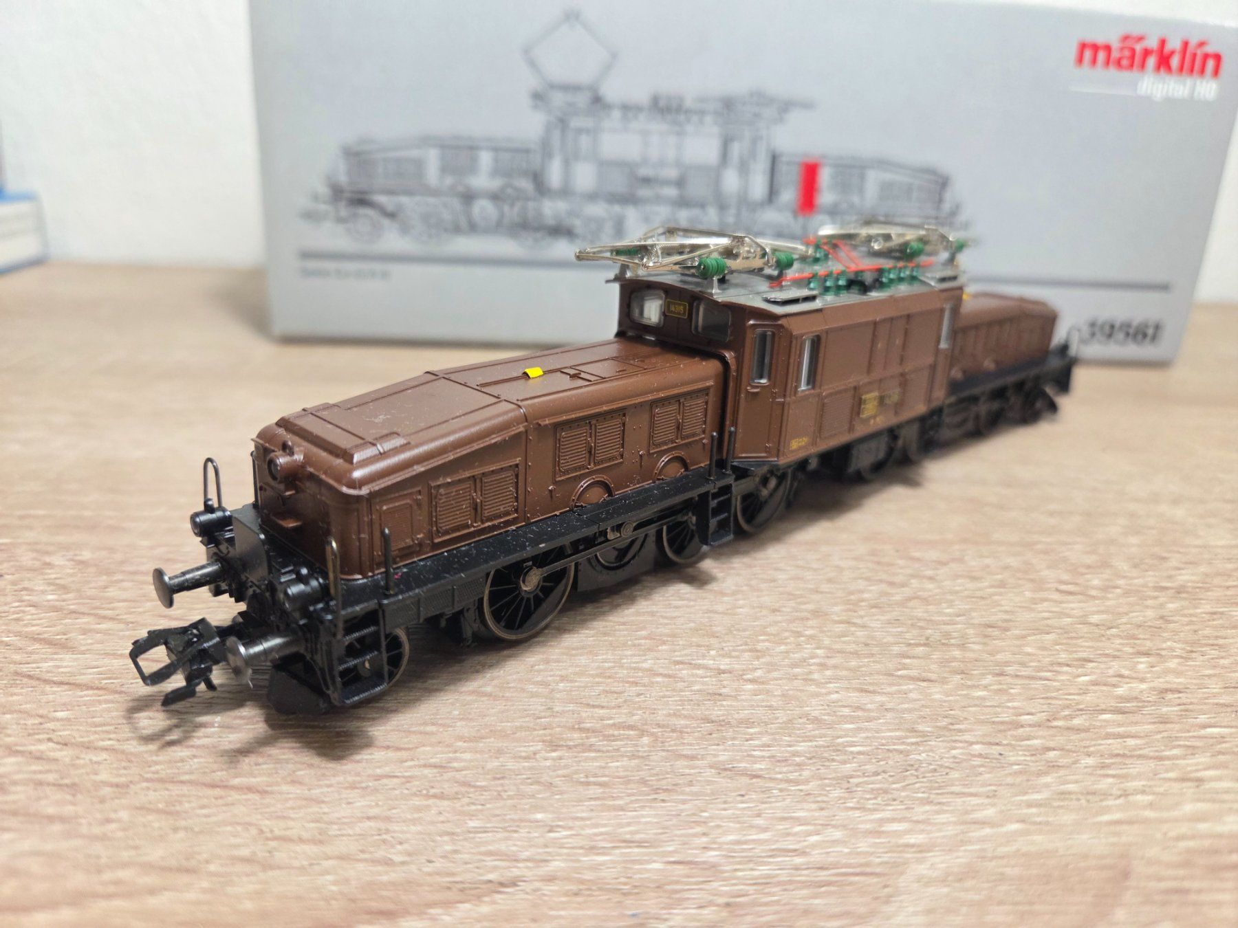 Märklin Modelleisenbahnen: Märklin 39561 E-Lok Krokodil Ce 6/8" Digital H0 – Neu und originalverpackt aus St-Aubin-Sauges von Lo_Go 2