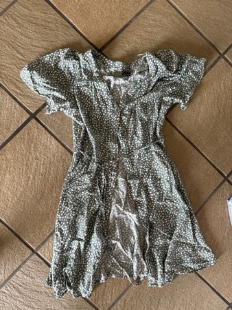 Kleid Vero Moda Tupfen Grösse XS neuwertig
