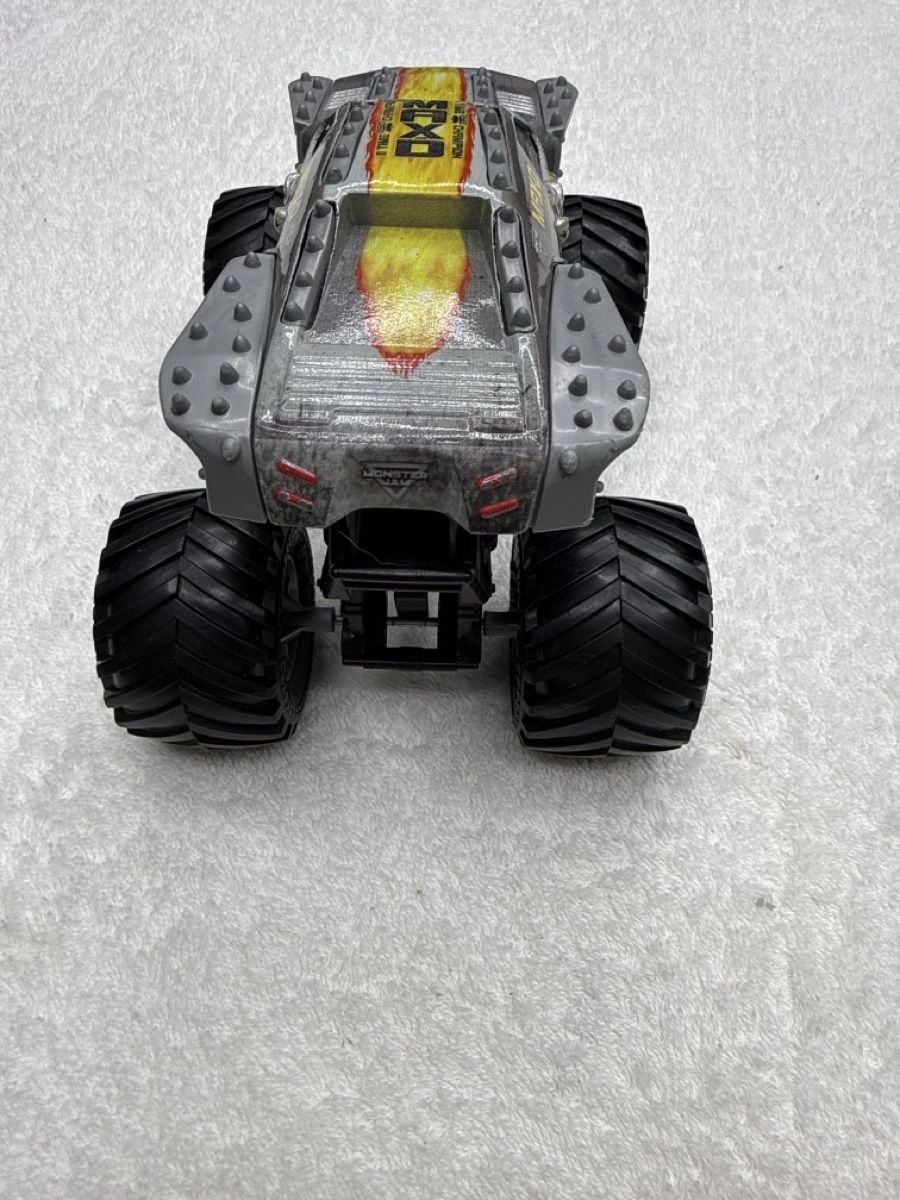 Giocattoli: Monster Jam Max-D  Monster Truck  comme neuf  – Nuovo (secondo la descrizione) da Chenens venduto da anasantos90 3