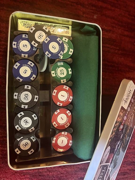 Jeux: Pokerset – D'occasion à Wettingen par rahelkaiser 1