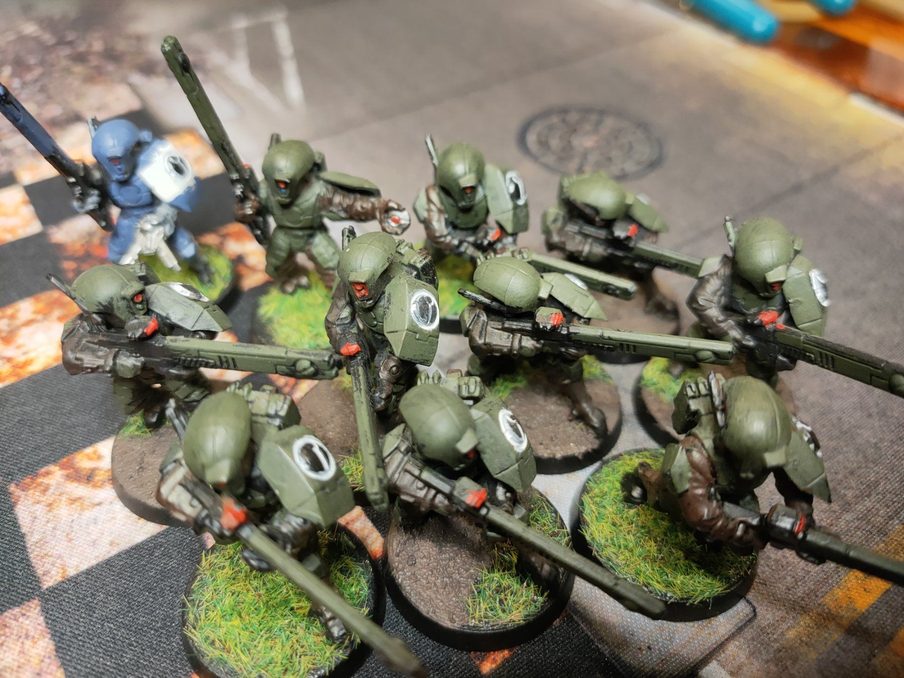 Modellbausätze & Standmodelle: Fire Warriors Strike Team T'au Warhammer 40k – Gebraucht aus Baden von Araneus