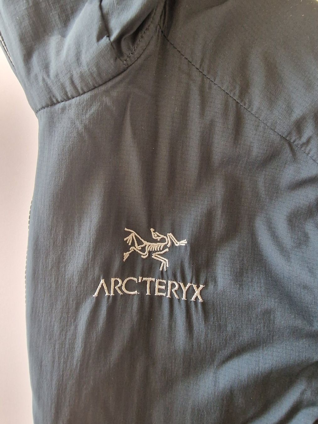 Arcteryx Giacche: Arcteryx Atom SL Hoody – Usato da Aarau Rohr venduto da Ricardo09 3