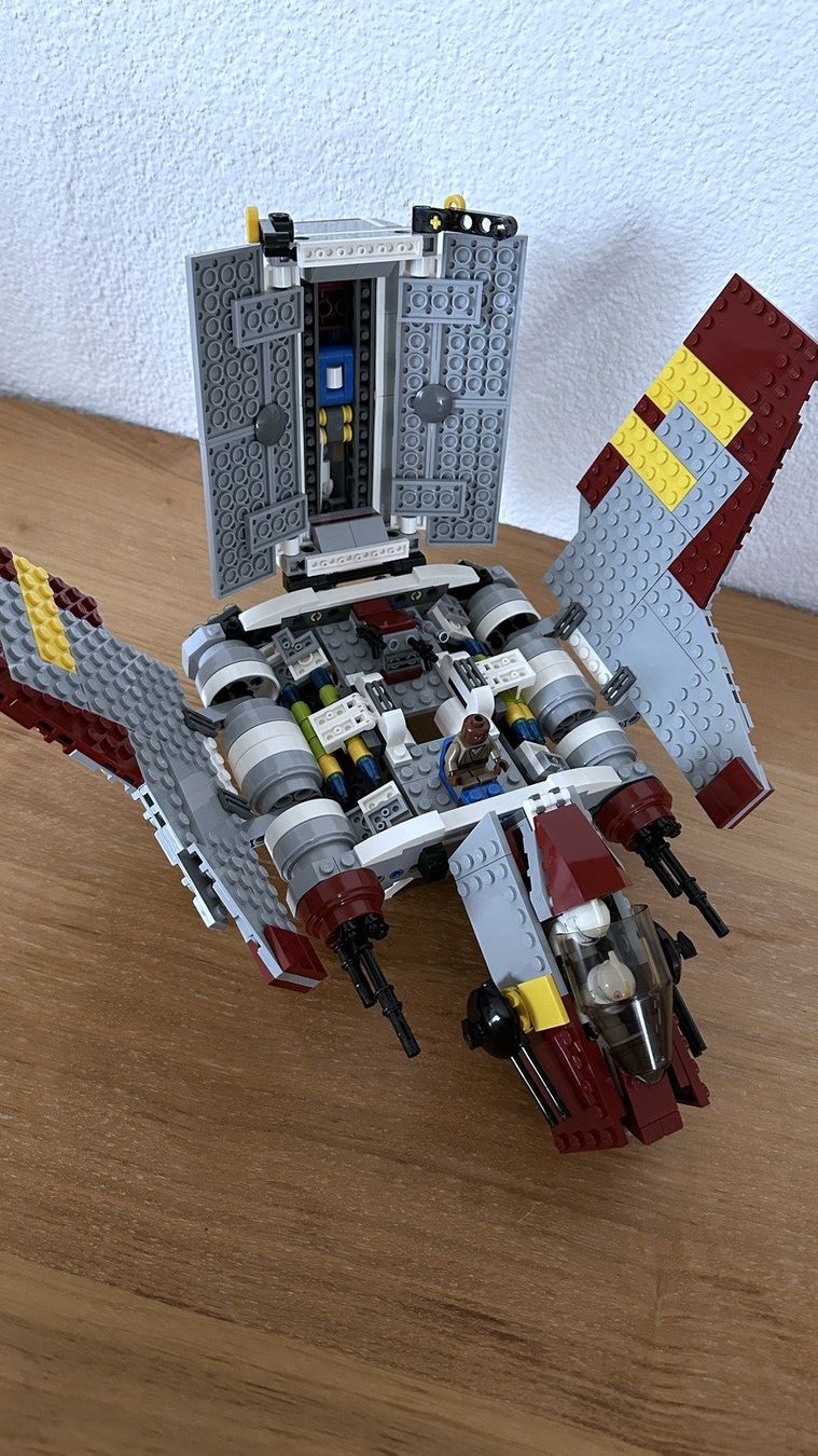Lego Giocattoli: LEGO Star Wars 8019 Republic Attack Shuttle – Usato da Dotzigen venduto da YGMT 4