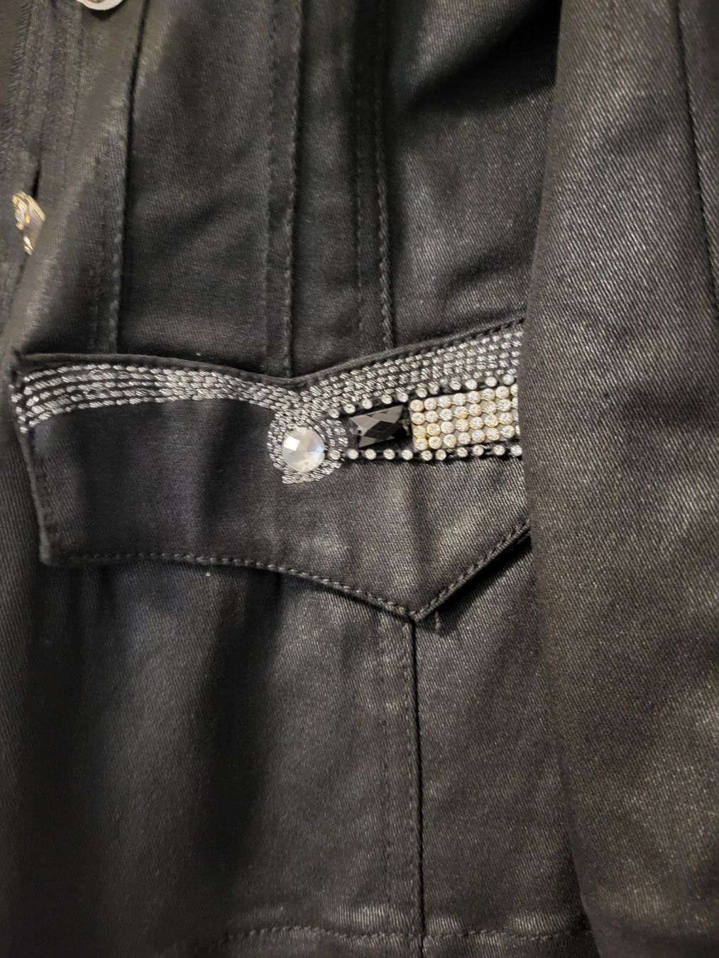 Completi & Tailleur: Anzug, 2 Teiler schwarz, Gr. L – Usato da Eschlikon TG venduto da Hirzliblick 4