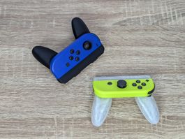 2x Grips Ergonomiques pour Joy-Con couleurs au choix