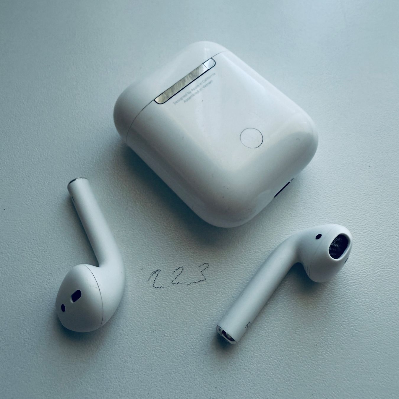 Apple Cuffie: Original Apple AirPods 2 Gen. Wireless Kopfhörer & Case – Usato da Basel venduto da MY.AIRPODS.SHOP 8