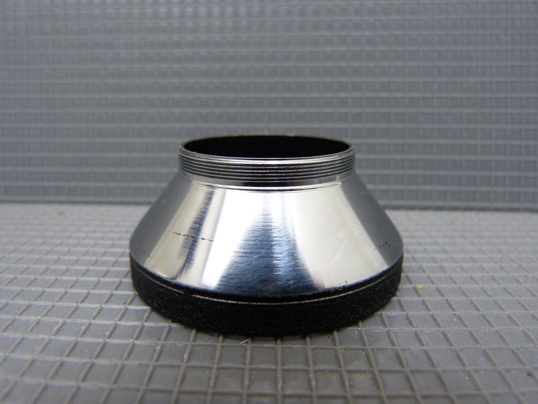 Obiettivi: Sonnenblende 28mm Gewinde aus Metall – Usato da Rheineck venduto da mur.man 4