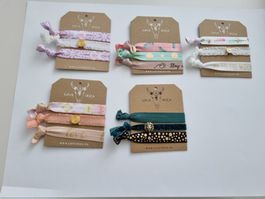 5 Blister / 15 Stück Armbänder / Haargummis OVP Konvolut
