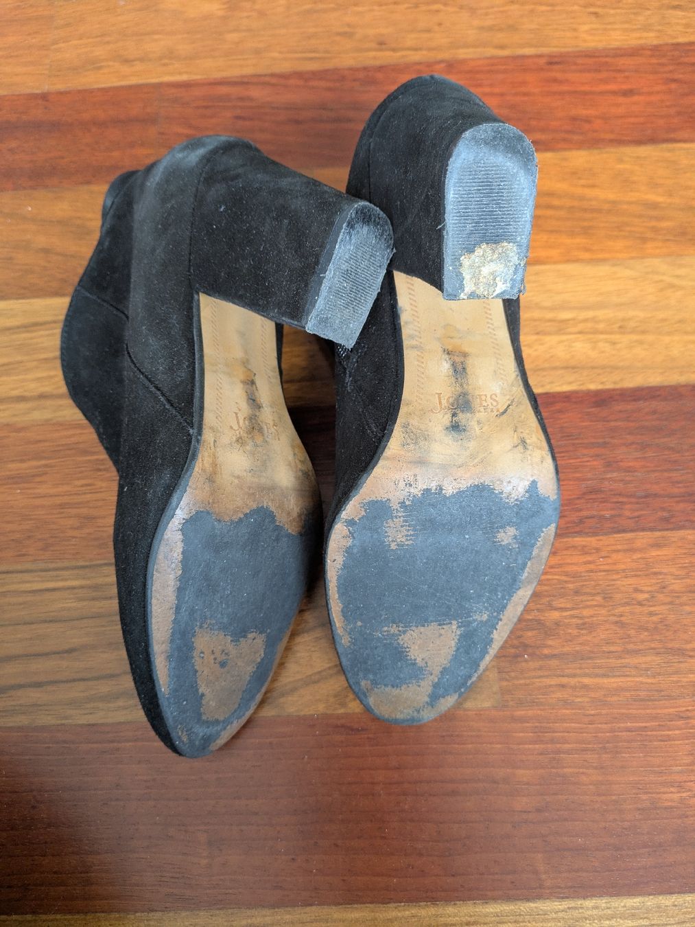 Scarpe da donna: Black Suede Boots Jones - size 38 – Usato da Zürich venduto da Cindy_c 2