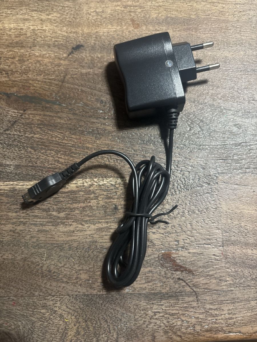 Nintendo Konsolen: Nintendo Game Boy Advance SP gebraucht – Gebraucht aus Basel von dan_528r 2