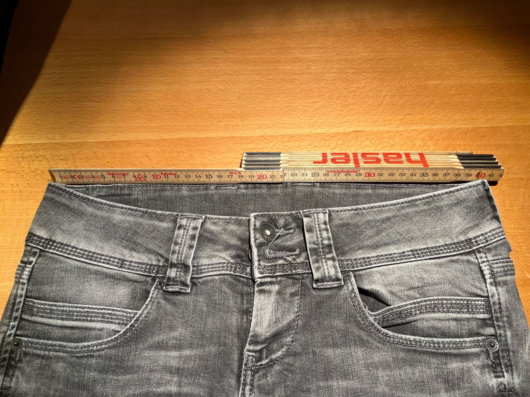 Jeans: Damen Jeans – D'occasion à Kirchberg SG par MB409_4x4 3