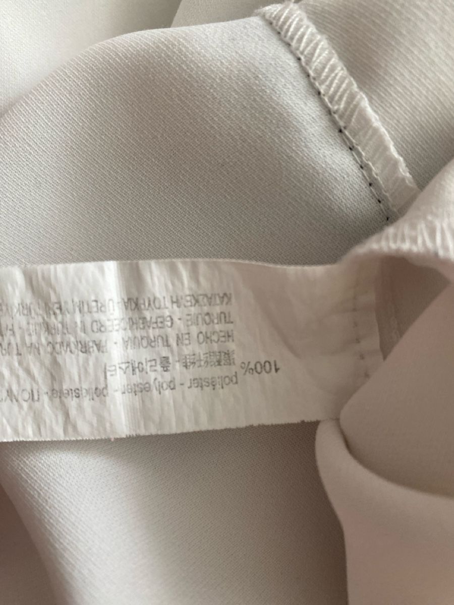 Zara Chemisiers: Damen Bluse ZARA BASIC weiss Grösse L – D'occasion à Alpnach Dorf par melbb 3