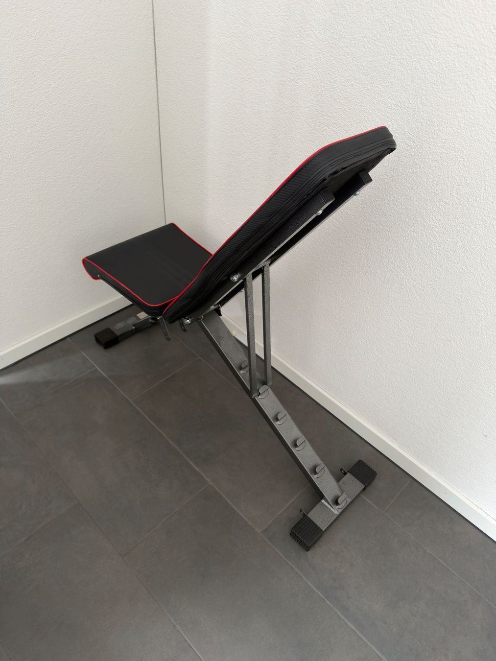 Hometrainer: Hantelbank – Usato da Niederglatt ZH venduto da Expatriate 1