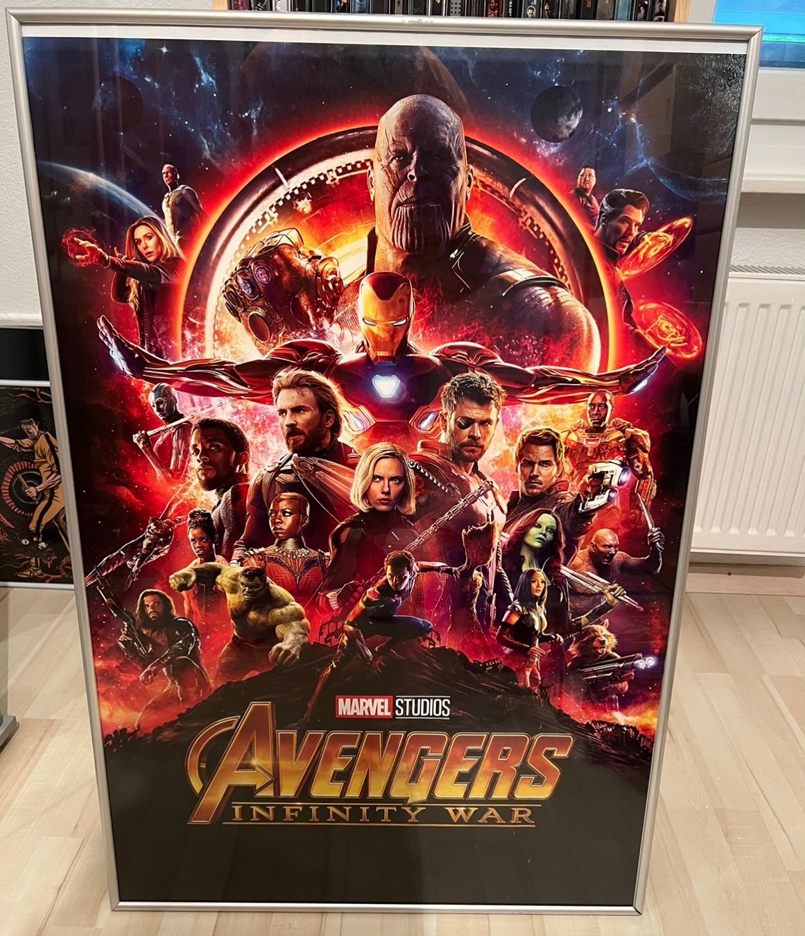 Foto & Immagini: Avengers - Infinity War - Filmposter gerahmt – Usato da Altstätten SG venduto da sheamus