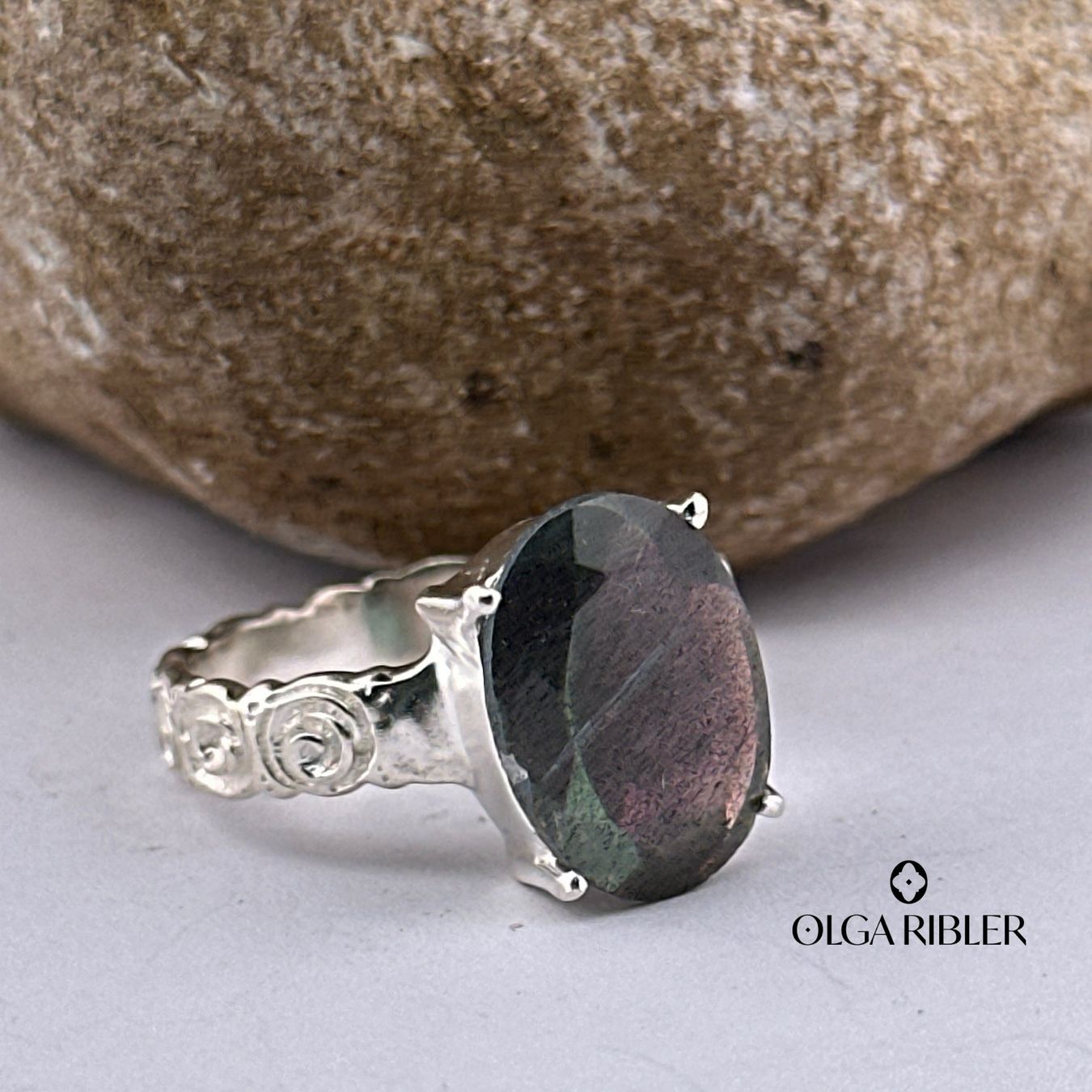 Olga Ribler Anelli: Unikate Silber Ring 925 mit Labradorite Grösse 58 – Nuovo (secondo la descrizione) da Luzern venduto da Schmuckoutlet 4