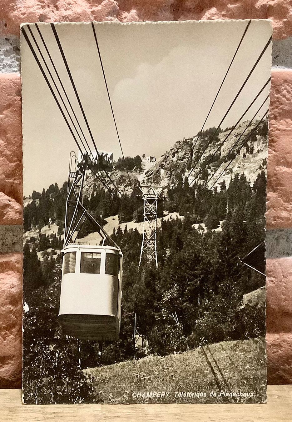 Cartoline postali: CHAMPÉRY - Téléférique de Planachaux - Luftseilbahn – Usato da Root venduto da ENGLAND-TREASURES