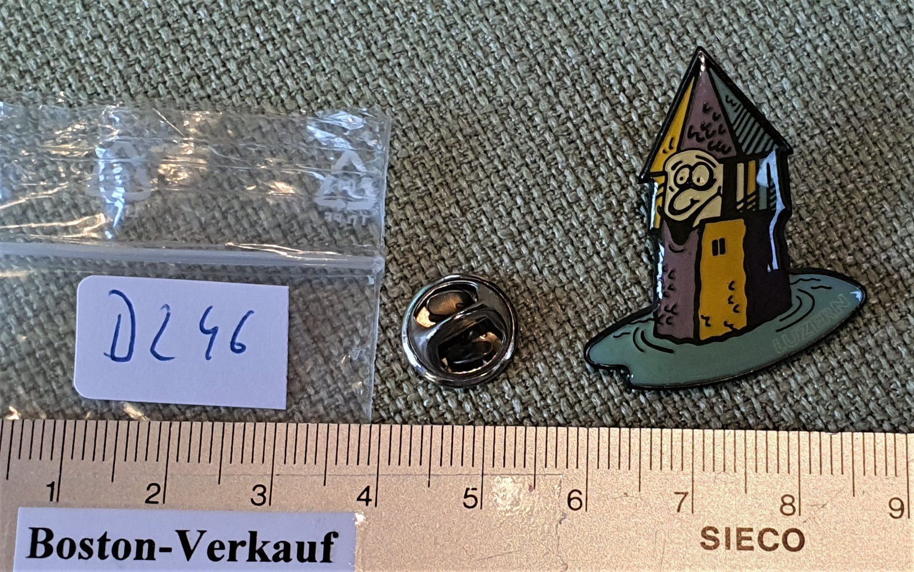 Placchette & Badge: D246 - Pin Luzern Wasserturm Switzerland – Usato da Reinach BL venduto da Boston-Verkauf 2