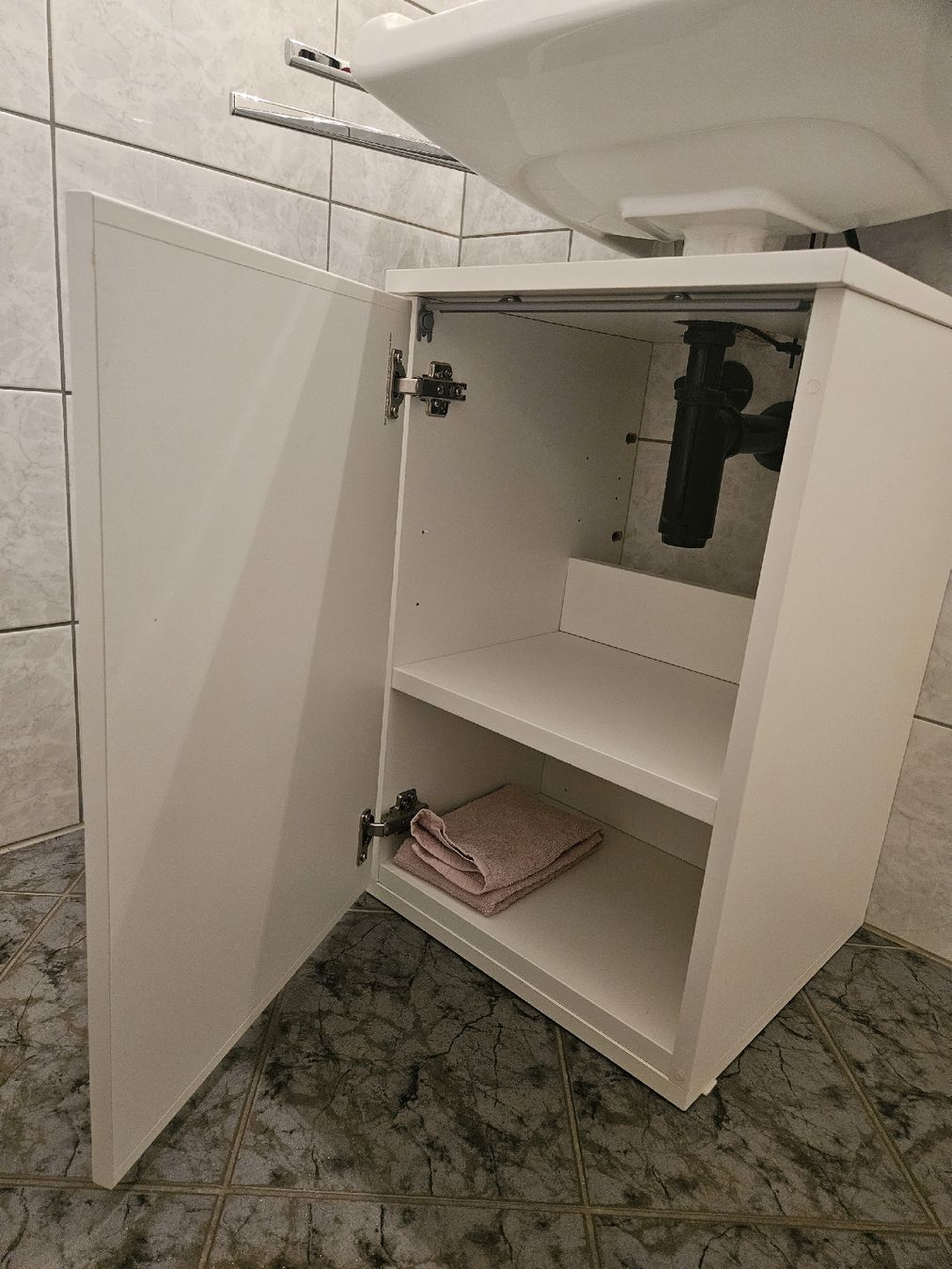 Mobili per bagno: Waschbeckenunterschrank – Usato da Sursee venduto da mil_yzj6 1