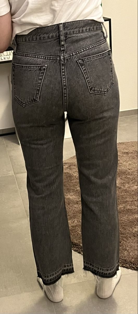 Jeans: 10.11 Studios Jeans Gr. 25 cropped Bootcut – Gebraucht aus Oberrohrdorf von S.Marisa 2
