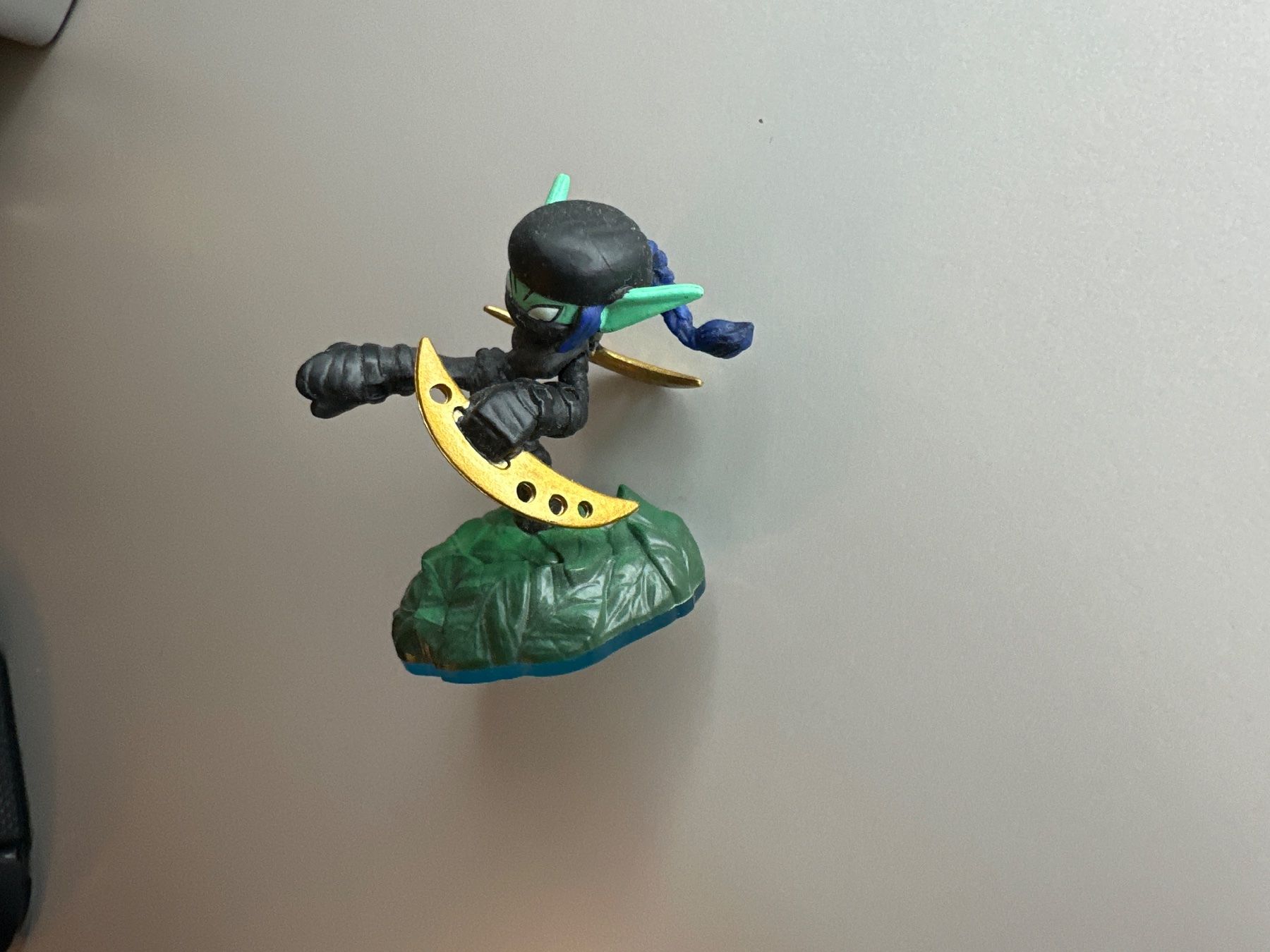 Statuette: Skylanders Giants - Ninja Stealth Elf – Usato da St.gallen venduto da taduz 1